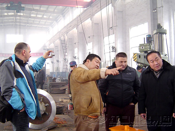 錘式破碎機(jī)