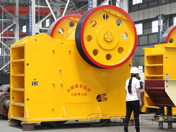 鄂式破碎機(jī)