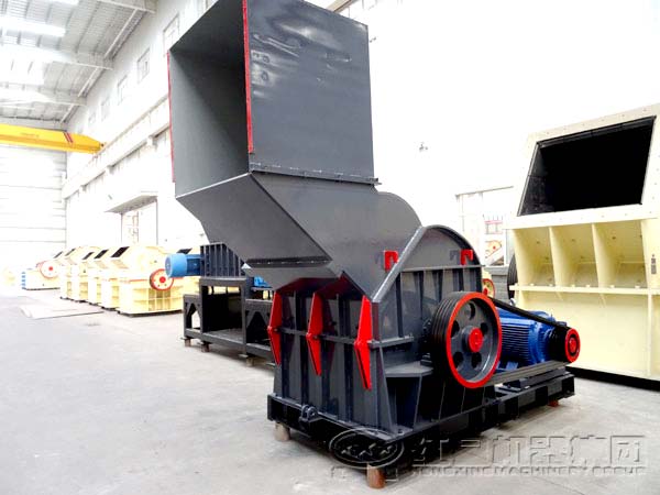  錘式破碎機(jī)