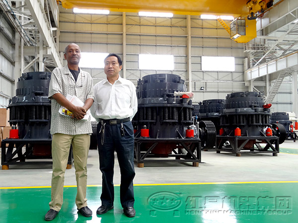 圓錐式破碎機(jī)國際合作
