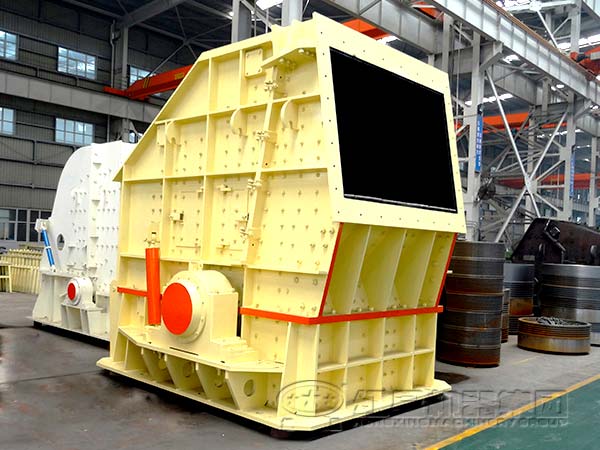 反擊式破碎機(jī)