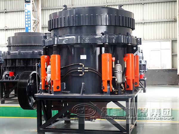 流紋巖多缸液壓圓錐破碎機(jī)