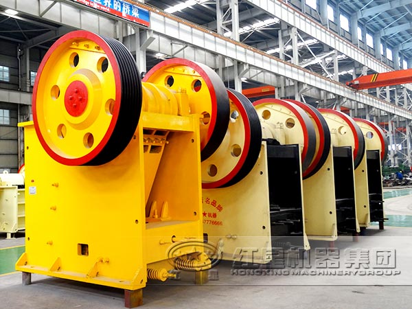 普通深腔型PE顎式破碎機