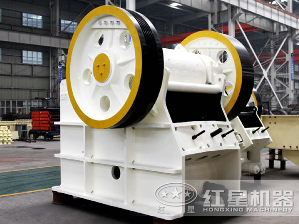 鄂式破碎機(jī)