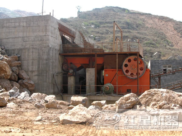 大型顎式粗碎機