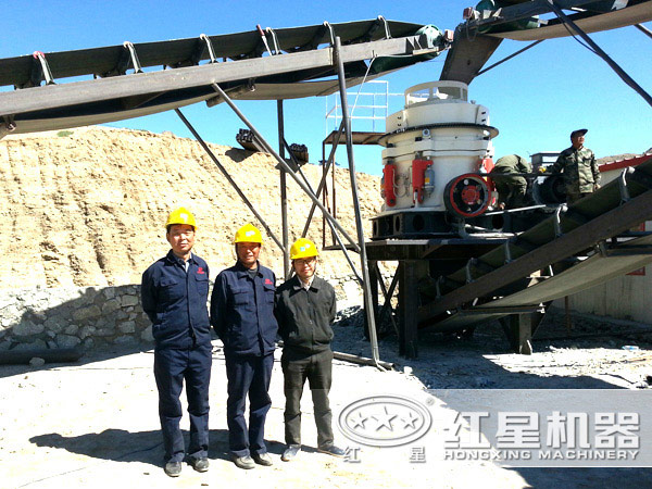 臺(tái)產(chǎn)100噸圓錐破碎機(jī)加工現(xiàn)場(chǎng)