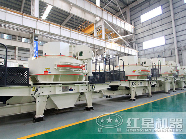 時(shí)產(chǎn)100、200噸制沙機(jī)