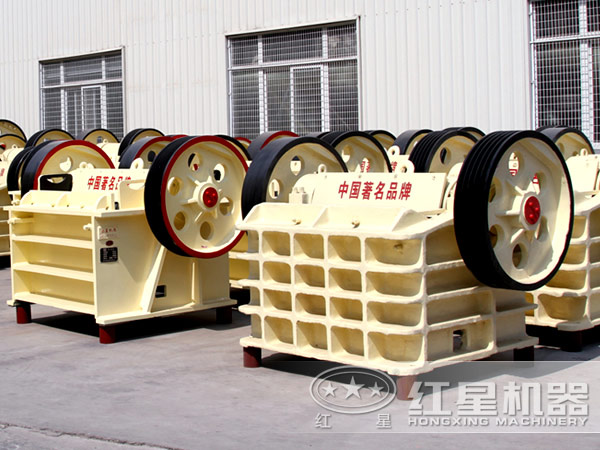 氟石顎式破碎機