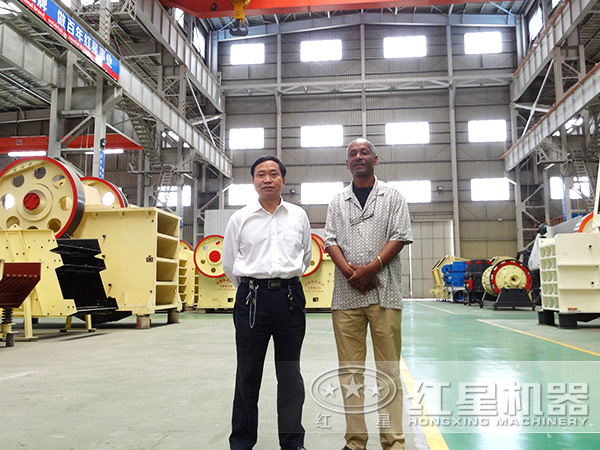 顎式破碎機(jī) 顎式破碎機(jī)