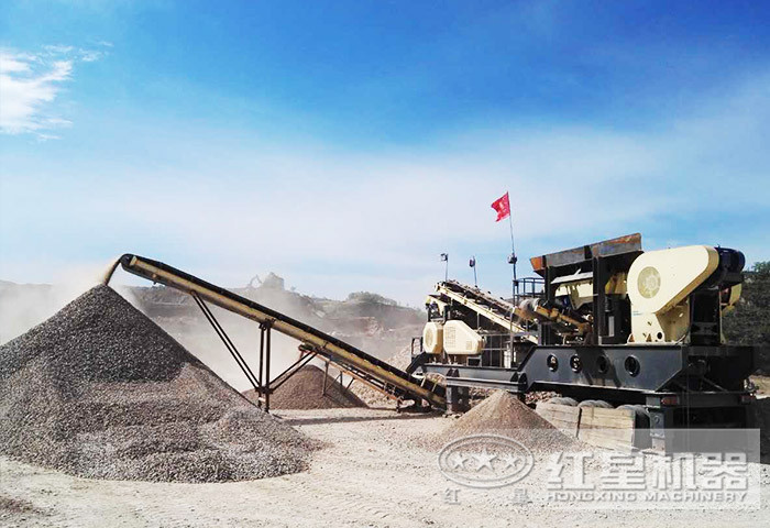 移動式環(huán)保機制砂設(shè)備加工現(xiàn)場