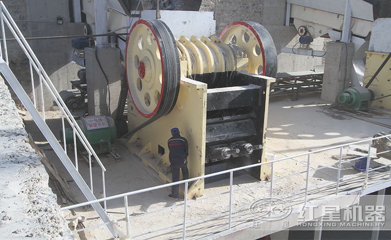 紅星大型砂石生產(chǎn)線現(xiàn)場