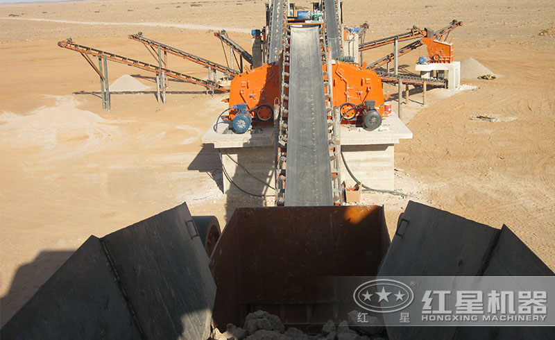 紅星1315反擊式破碎機生產線現(xiàn)場