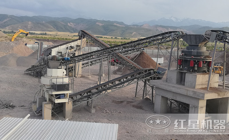 河卵石破碎制砂生產(chǎn)線現(xiàn)場