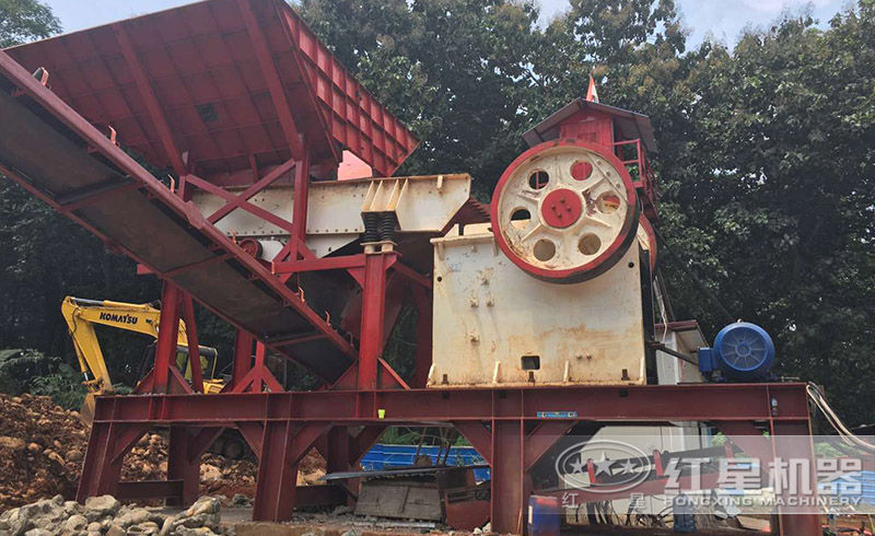 顎式破碎機進料口徑大且破碎效率高