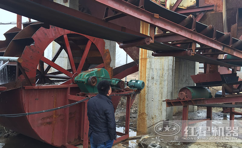 紅星洗沙機(jī)生產(chǎn)線現(xiàn)場(chǎng)