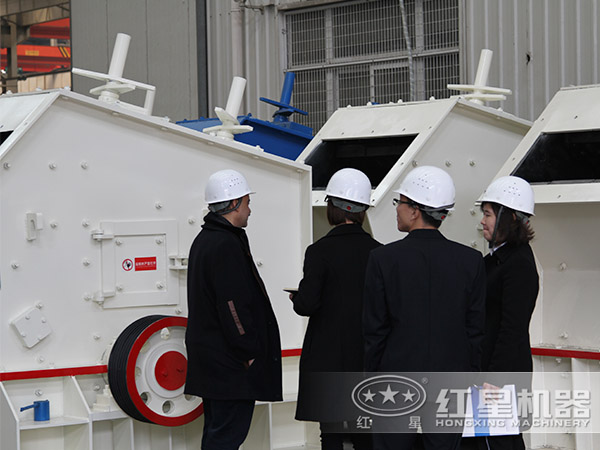 用戶來紅星廠區(qū)參觀了解反擊破