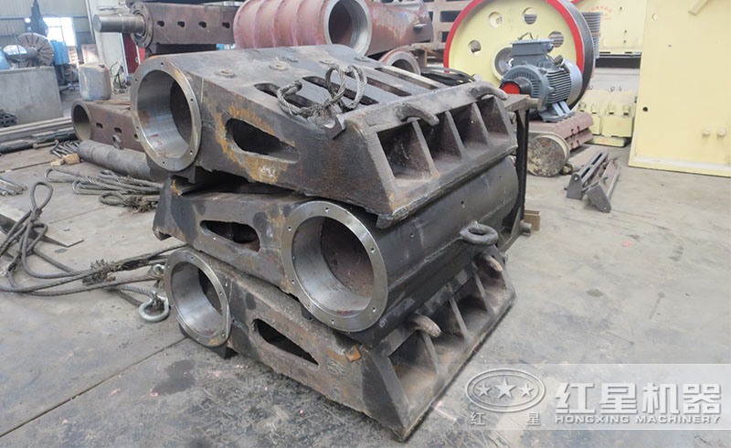 紅星顎式破碎機(jī)動(dòng)鄂
