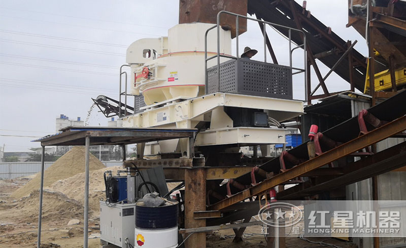 紅星用戶固定式沙子細(xì)碎整形機制砂生產(chǎn)線現(xiàn)場