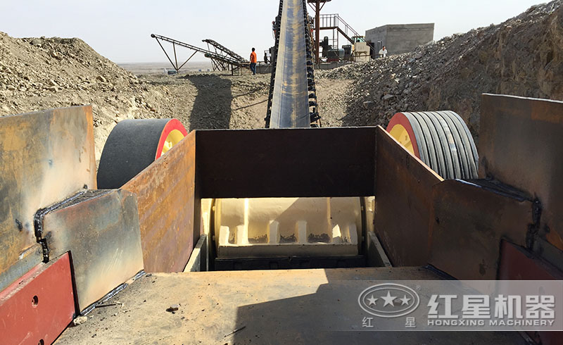 紅星用戶CJ歐版顎式磕石機生產(chǎn)線現(xiàn)場