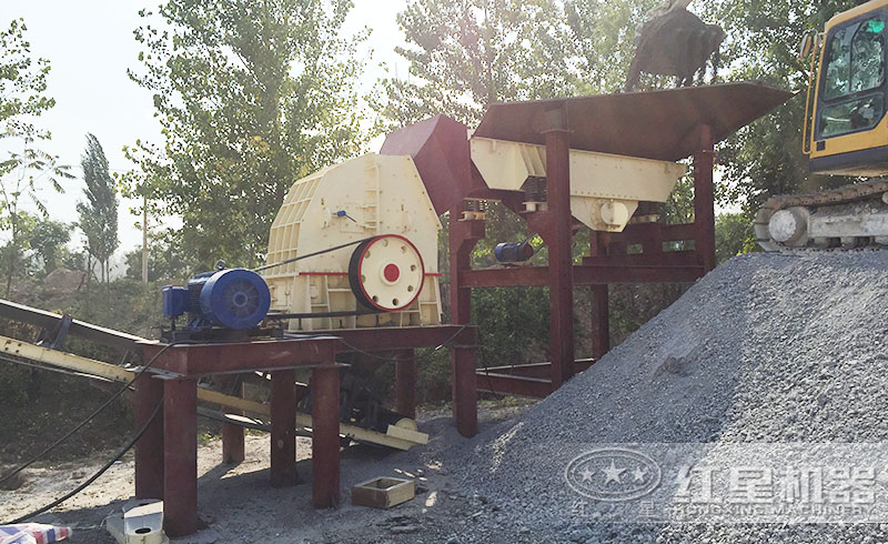 粗碎設(shè)備—重錘式破碎機(jī)