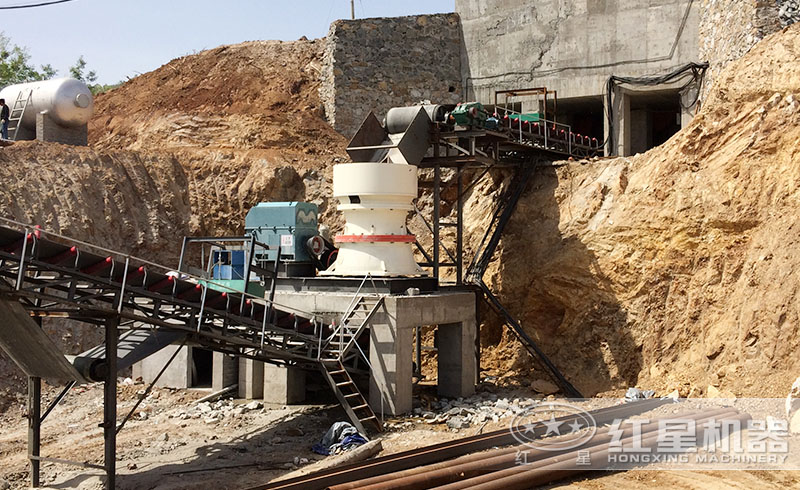 細(xì)碎設(shè)備—圓錐式破碎機(jī)