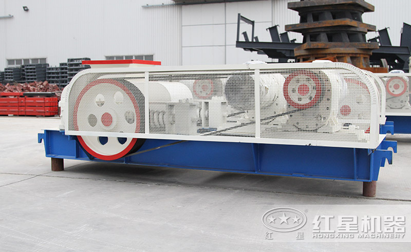 紅星對(duì)輥式破碎機(jī)高配置，砂石中細(xì)碎利器