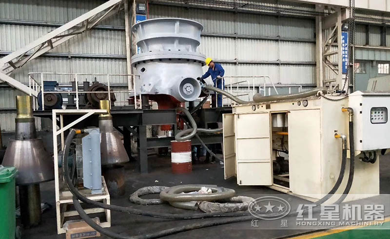 紅星制砂設(shè)備鑄造車間，完善基礎(chǔ)設(shè)施、資深技工人員打造高品質(zhì)制砂設(shè)備