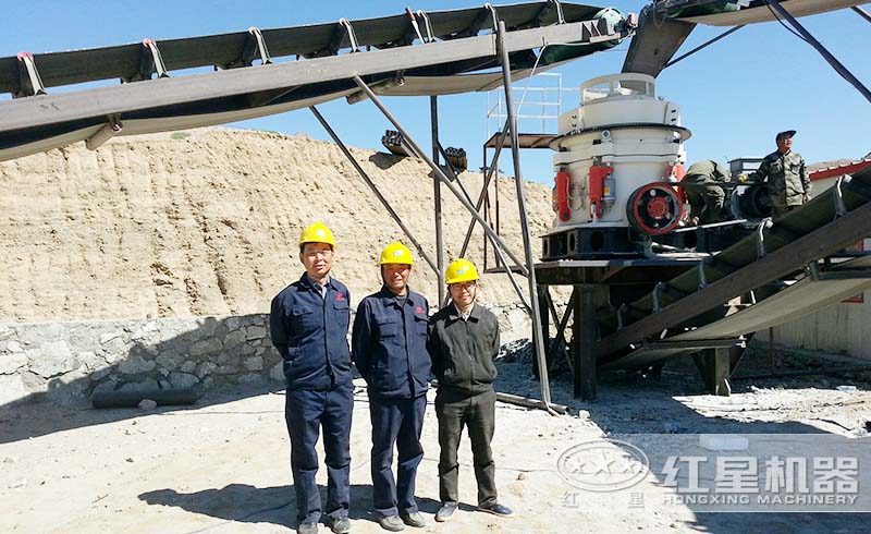 紅星工作人員深入用戶現(xiàn)場進行免費指導(dǎo)