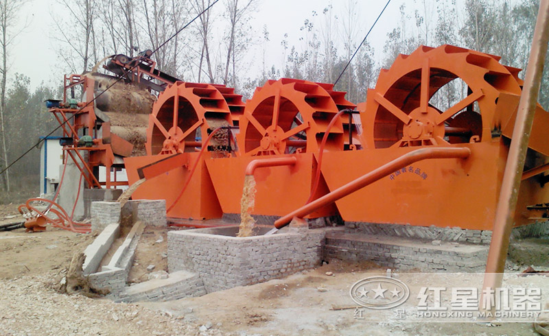 紅星用戶(hù)多臺(tái)洗沙機(jī)運(yùn)轉(zhuǎn)現(xiàn)場(chǎng)