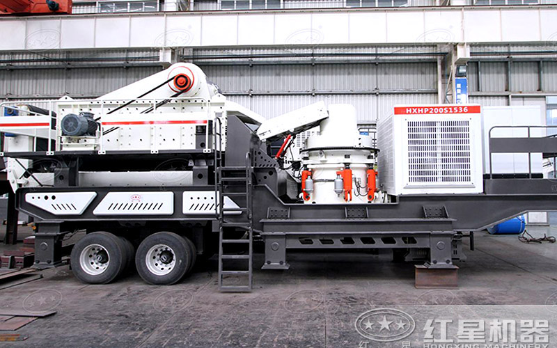 輪胎式移動(dòng)破碎機(jī)