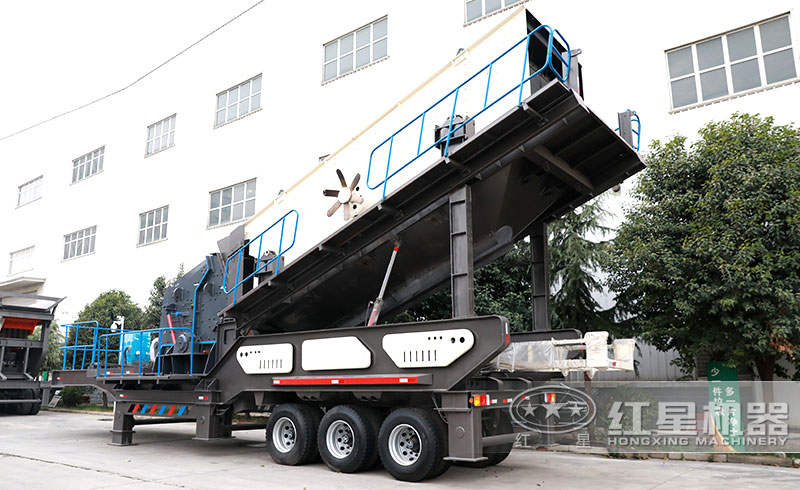 輪胎式移動(dòng)破碎機(jī)