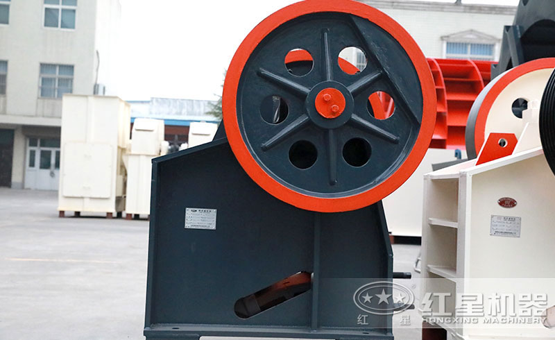 小顎式破機(jī)